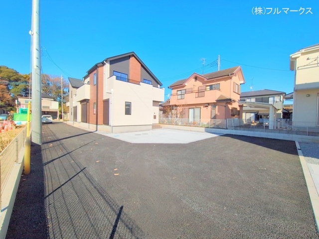 前面道路含む現地写真(2024年12月撮影)