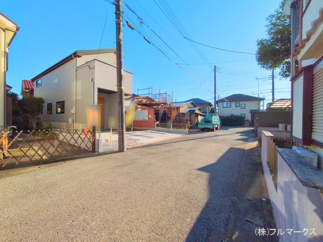 前面道路含む現地写真(2024年12月撮影)