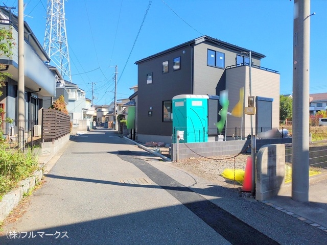 前面道路含む現地写真(2024年11月撮影)