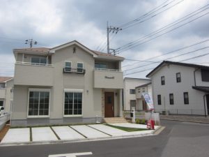 新築一戸建て