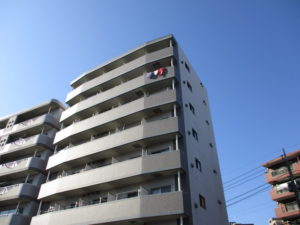 マンション建物外観