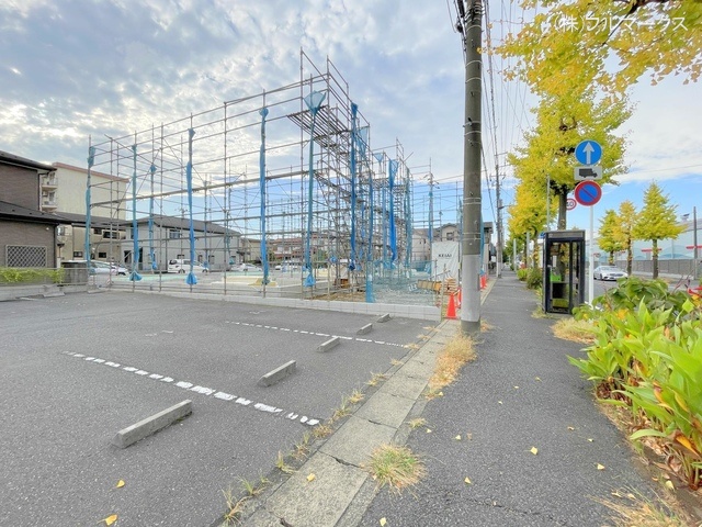 前面道路含む現地写真(2023年11月撮影)