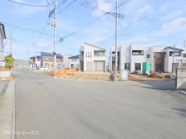 前面道路含む現地写真(2024年2月撮影)