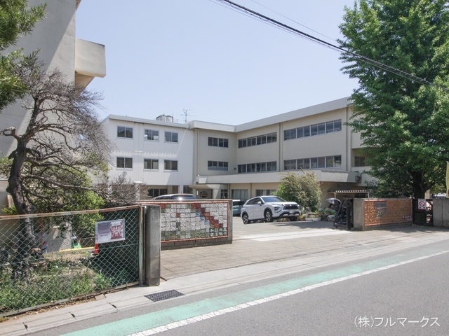 松戸市立上本郷小学校　距離１１００ｍ