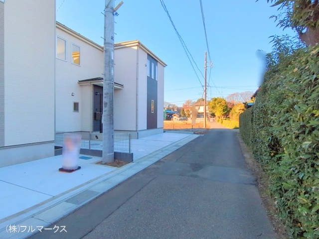 前面道路含む現地写真(2024年12月撮影)