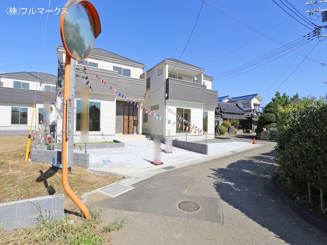 前面道路含む現地写真(2024年10月撮影)