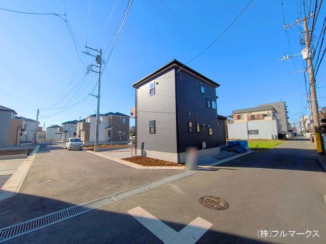 前面道路含む現地写真(2024年12月撮影)