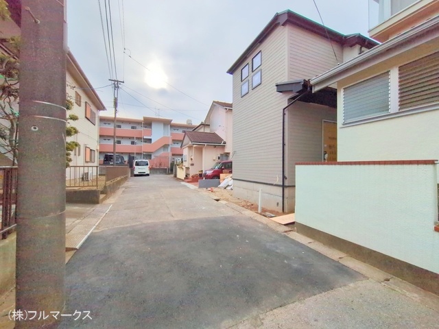 前面道路含む現地写真(2024年12月撮影)